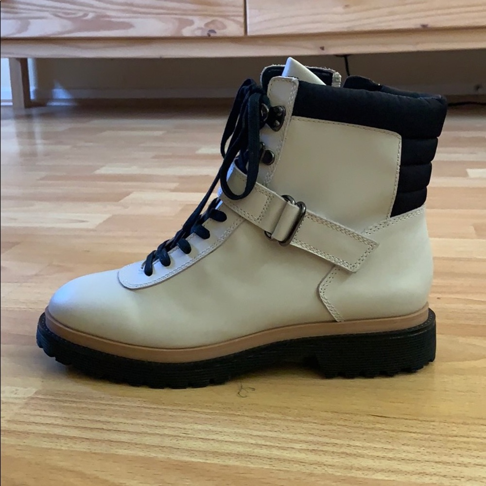 Franco Sarto Bootie